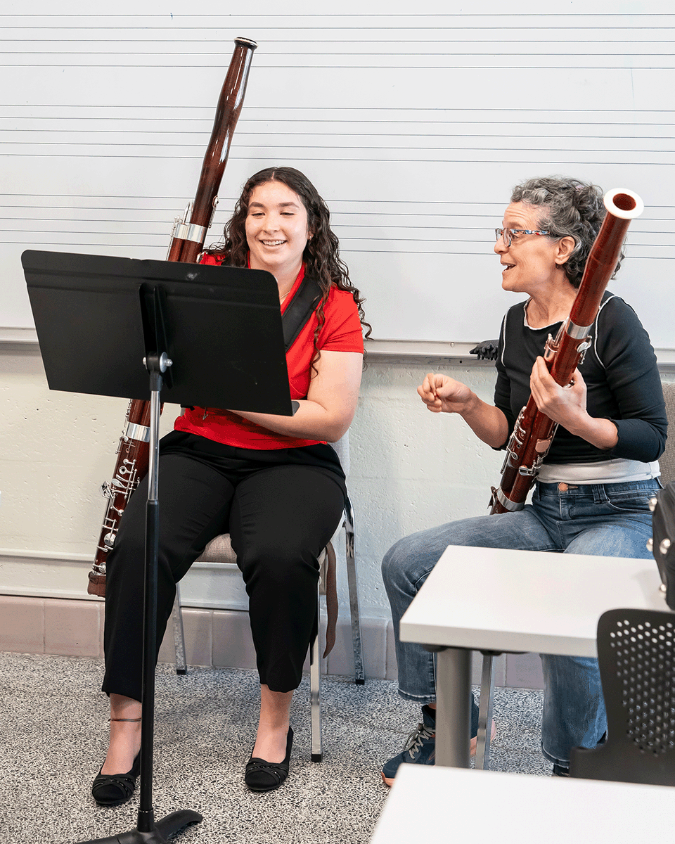National Symphony Orchestra (@natsymphonydc) on Twitter photo This past weekend on the #NSOTour, some NSO musicians led masterclasses at the University of Miami's (<a href="/univmiami/">University of Miami</a>) Frost School of Music (<a href="/frostschoolum/">Frost School of Music at the University of Miami</a>)! 🎼
Pictured: Aaron Goldman, principal flute, David Murray, trombone, and Sue Heineman, principal bassoon.
📸: Scott Suchman This past weekend on the #NSOTour, some NSO musicians led masterclasses at the University of Miami's (<a href="/univmiami/">University of Miami</a>) Frost School of Music (<a href="/frostschoolum/">Frost School of Music at the University of Miami</a>)! 🎼
Pictured: Aaron Goldman, principal flute, David Murray, trombone, and Sue Heineman, principal bassoon.
📸: Scott Suchman