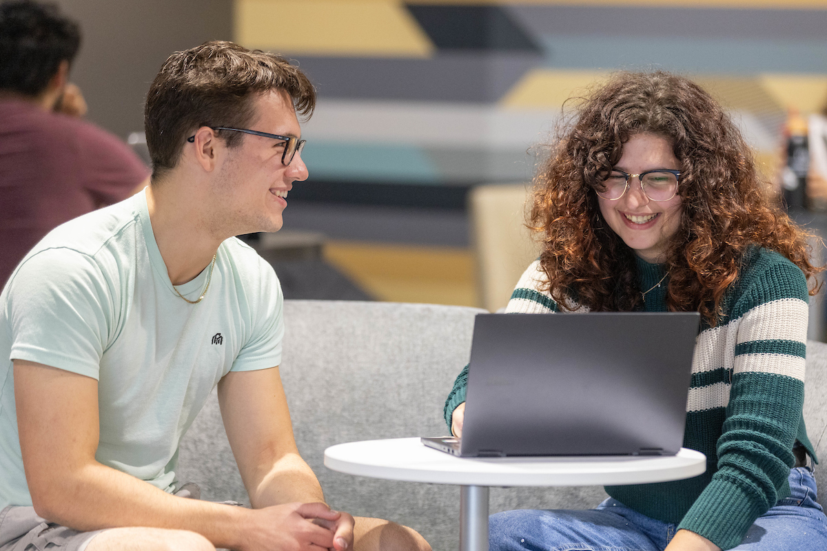 PurdueNorthwest's tweet image. It's time for Fall 2025 Priority Registration!📢 
 
To find the earliest date and time you can begin registering for Fall semester click the link here: bit.ly/4kziV2c