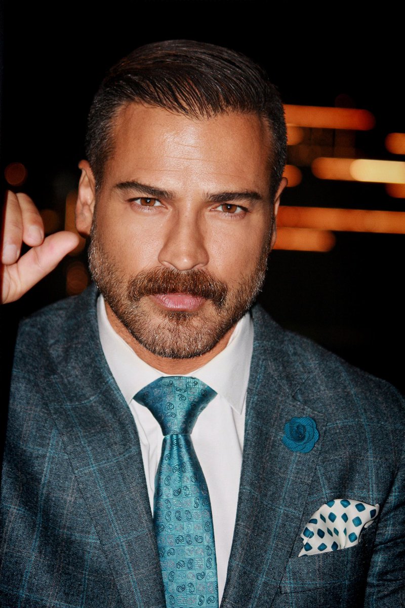 انطلقوا يا اهل الوفاء 💥💥💥
تويت = 🚗 سيارة او بيت 🏠 
#اكرم_من_مين #وسام_حنا 
<a href="/LBCILebanon/">LBCI TV</a>