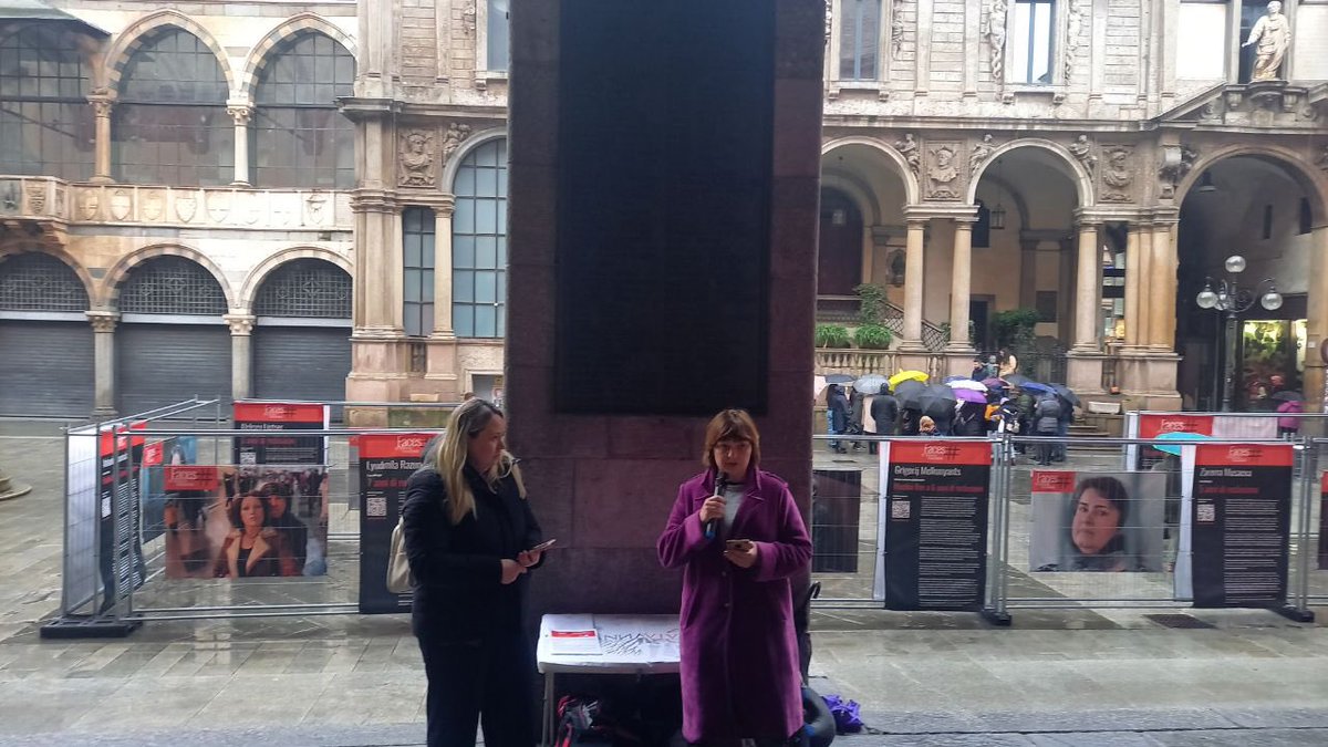 Вчера состоялось открытие выставки «Лица российского сопротивления» — международной выставки, посвященной гражданам России, заключенным в тюрьму за сопротивление режиму Владимира Путина.

Ассоциация Аннавива и сообщество Russi contro la guerra благодарят всех, кто принял участие