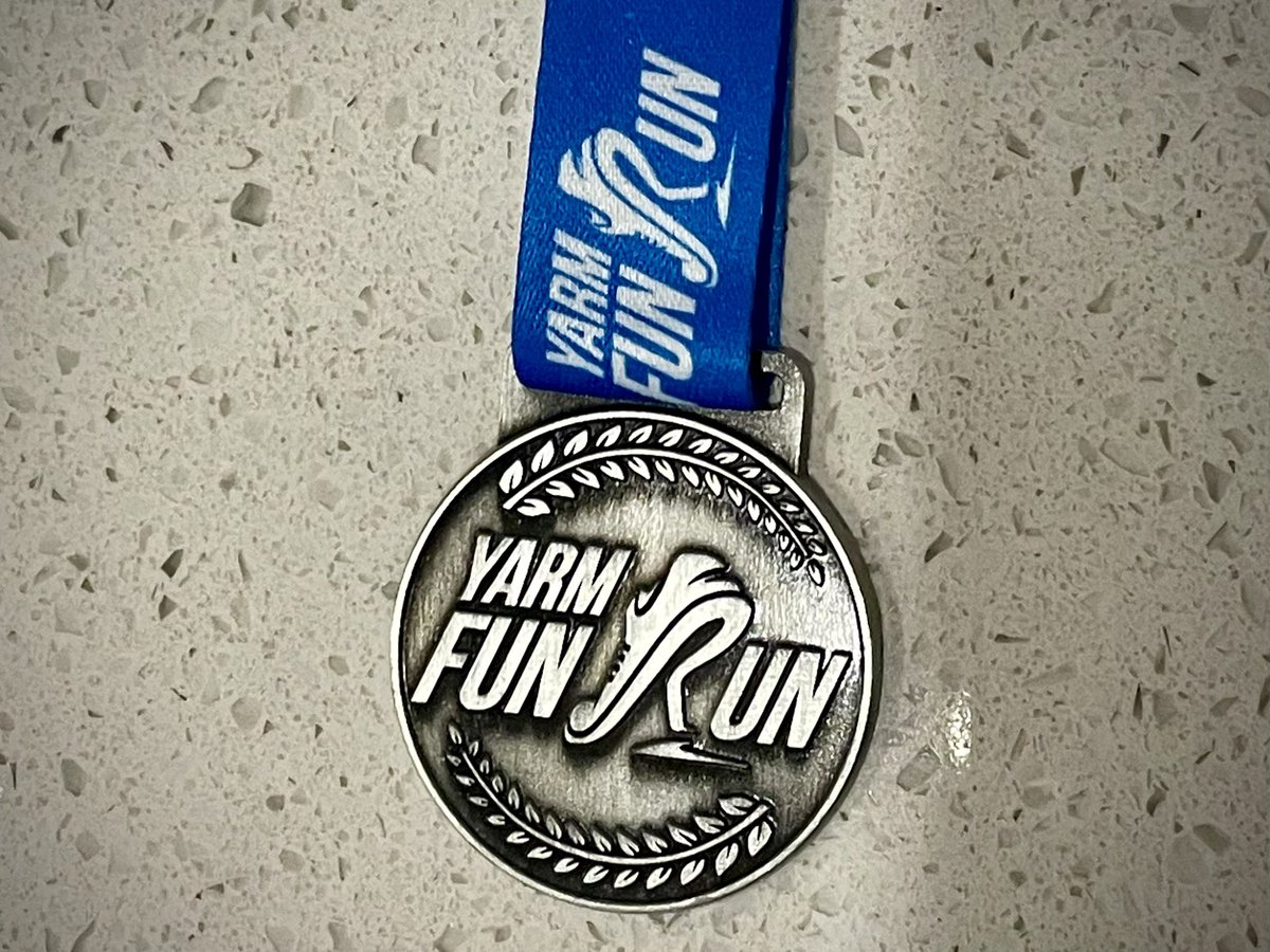 🥇 MEDAL MONDAY 🥇 

Our finisher medals have arrived!  A huge thank you to Yarm Town Council for sponsoring these belters!

#yarmfunrun #yarmrun #yarm #run #running #fitness #community #exercise #fitness #medal