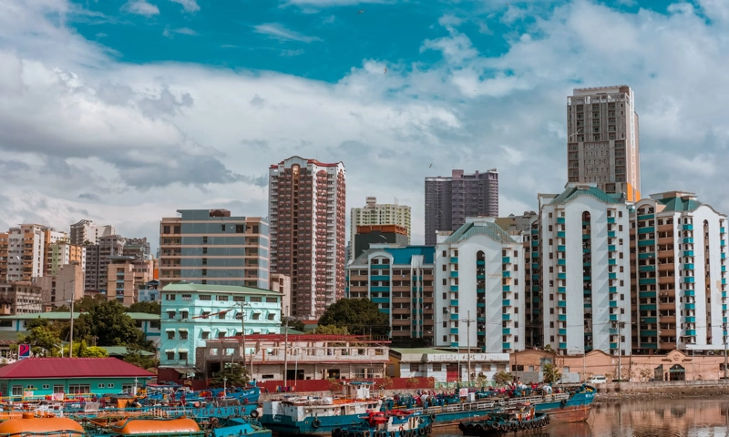 1HotelNews's tweet image. JLL Reports Metro Manila's Hospitality Sector Poised for Sustained Growth: The hotel occupancy rate in Metro Manila increased in 2024 due to strong demand from both leisure and corporate guests, and room rates are… hotelnewsresource.com/article135737.… #Hospitality #MetroManila #HotelIndustry