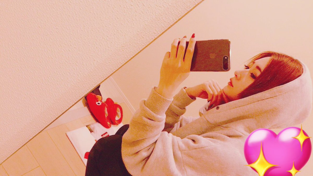 れいだよんっ
最近⭕️⭕️ドラマにハマってます🫣
さいこ〜！！