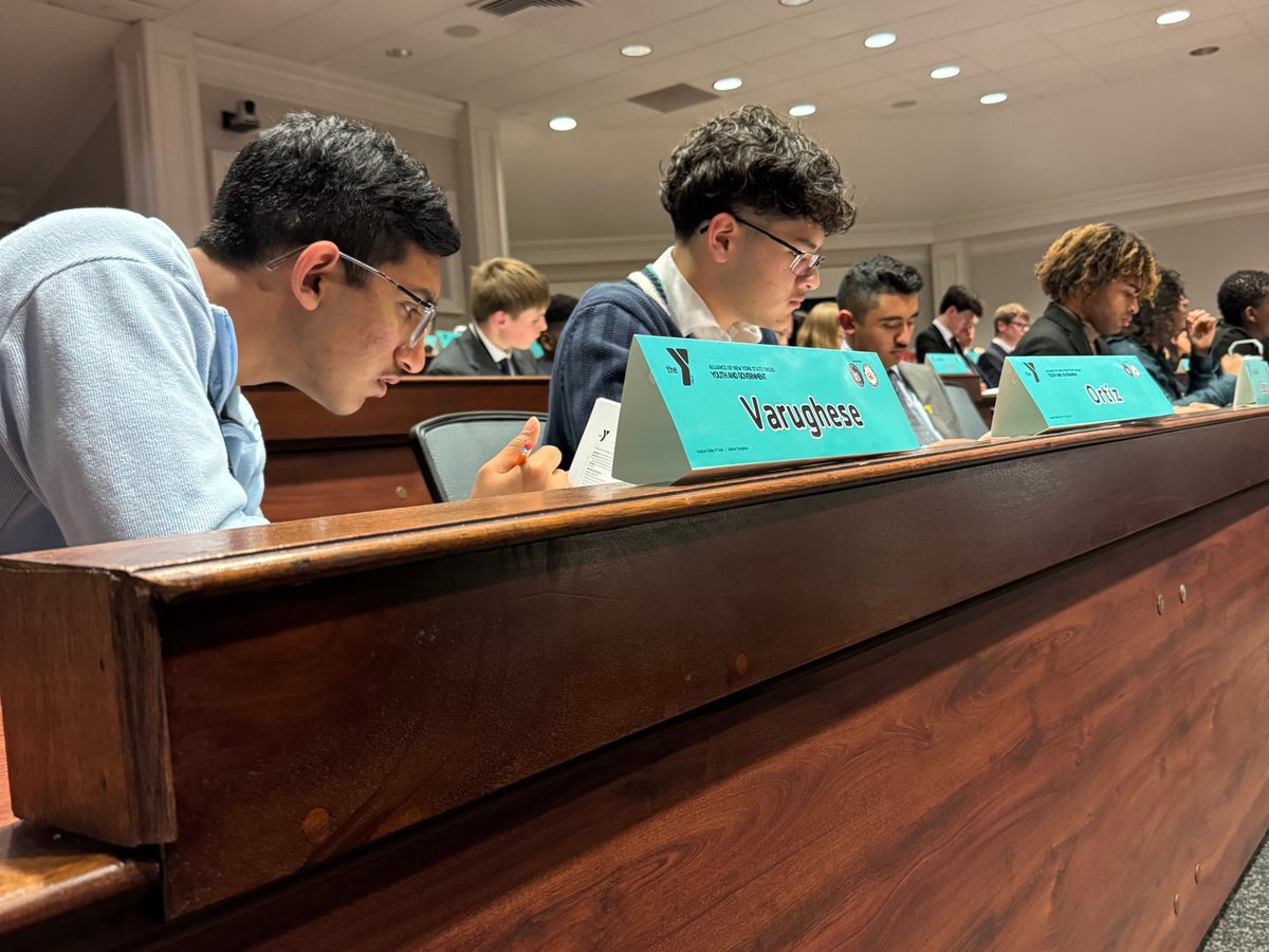 This weekend, 15 students in our #RocklandBOCES Hudson Valley P-TECH attended the 2025 YMCA Youth and Government Youth Assembly Conference in Albany!

#BOCES #YouthGovernment #Albany #Government #BOCESPride #PTECH