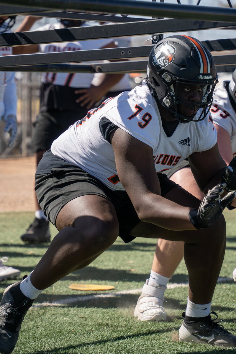 Day 1 ✔️

#FAMILLY #1AND0BROTHERHOOD