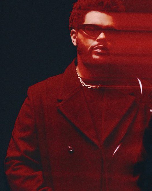 ComplexMusic's tweet photo. The Weeknd has earned a Top 10 hit on the Billboard Hot 100 every year since 2014 🤯

This is the longest active streak for any artist, spanning 12 consecutive years.

(via @chartdata) https://t.co/uZJKTnMhGH