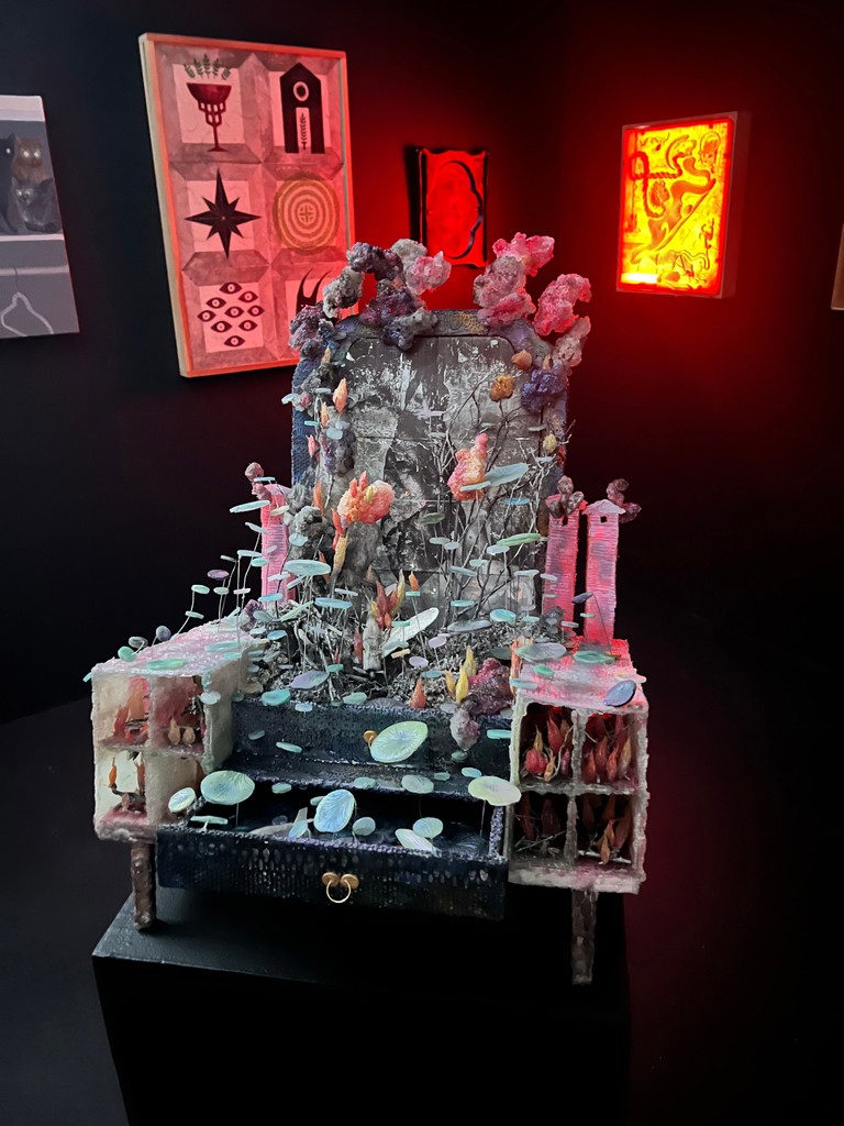 Summer Brew
Curated by Field Projects

June 27 - July 27, 2024
fieldprojectsgallery.com/summer-brew