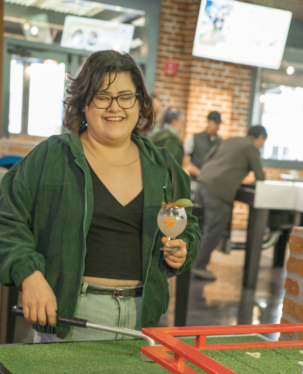 Tipsy Putt tweet media