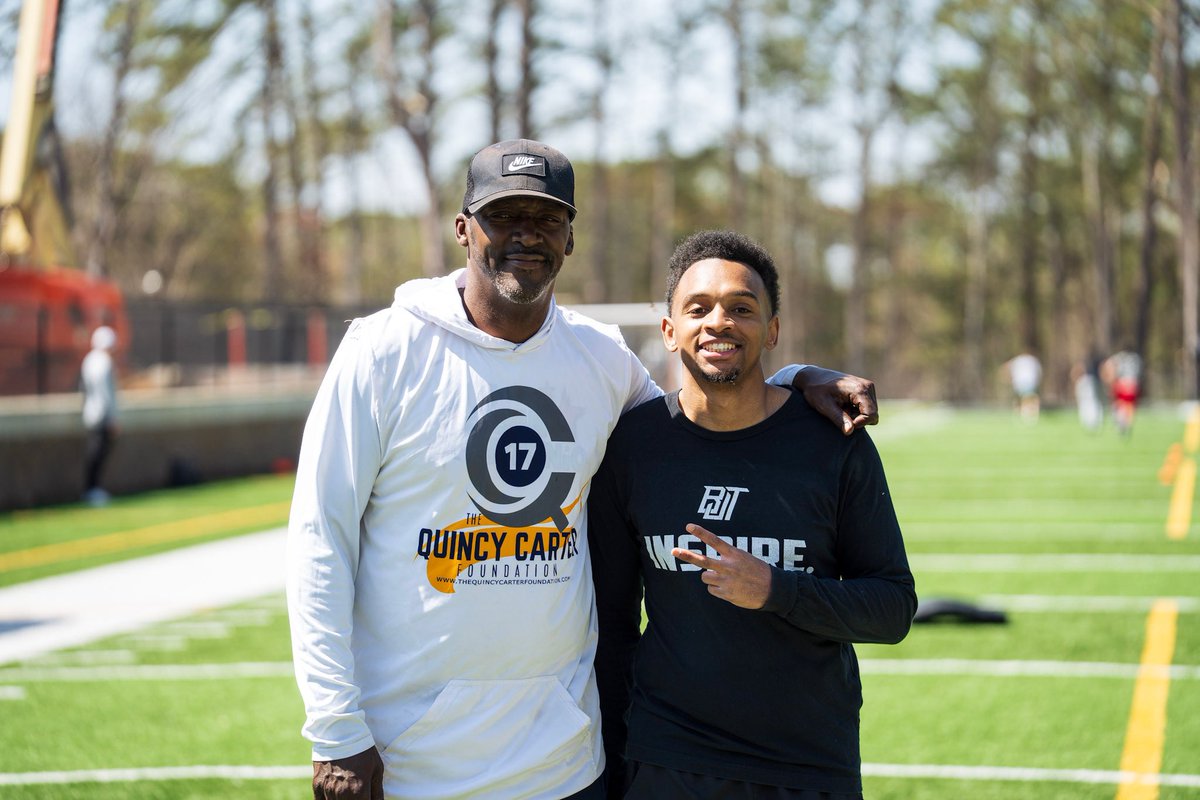 Byron Jamar Terry (@bjt_era) on Twitter photo Shout out to former Georgia Bulldogs safety Latavius Brini (<a href="/Brinilatavious/">Latavious “The Vulture” Brini</a>) and quarterback Quincy Carter (<a href="/QuincyLCarter/">QUINCY CARTER</a>) for coaching at the BJT Inspire Football Camp. 🏈 #GoDawgs Shout out to former Georgia Bulldogs safety Latavius Brini (<a href="/Brinilatavious/">Latavious “The Vulture” Brini</a>) and quarterback Quincy Carter (<a href="/QuincyLCarter/">QUINCY CARTER</a>) for coaching at the BJT Inspire Football Camp. 🏈 #GoDawgs