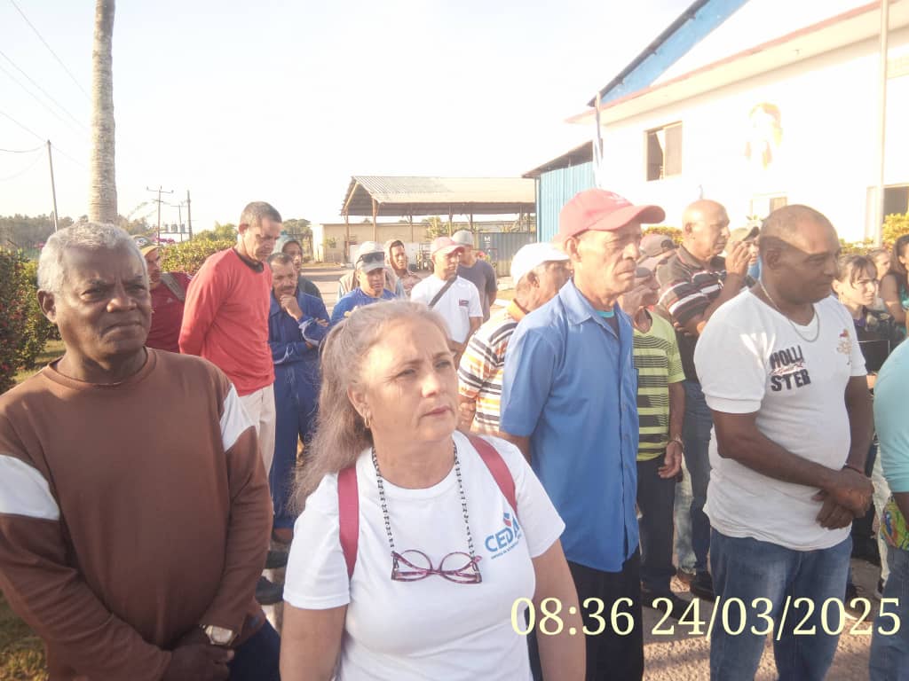 👏CEDAI Isla de la Juventud recibió esta mañana la condición de colectivo 86 aniversario de la CTC.
Felicitaciones ‼️

<a href="/GelectCuba/">Gelect</a> <a href="/MindusIndustria/">Ministerio de Industrias de Cuba</a>