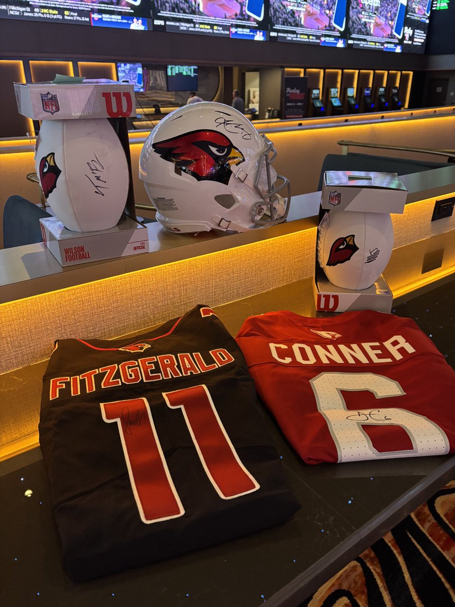 Check out the signed items we will be rattling off for free to those in attendance for our draft party! 5 reserved booths remain! Get one for your group before they are gone!

(you must select Thursday April 24th on the calendar at the booking link for the availability to show up