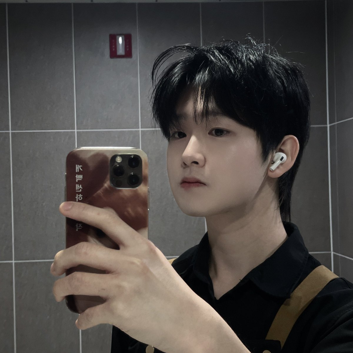 Gam_sok2's tweet photo. 슈우우웃 https://t.co/jMOGteVGMY