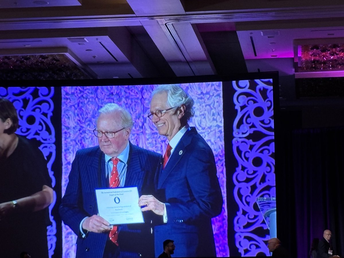 So fabulous to see my wonderful colleague for many years be honoured with a pioneer of hand surgery  award.. so well deserved Mr Paul smith #IFSSH2025 #IFSHT2025 <a href="/BSSHand/">British Society for Surgery of the Hand</a> <a href="/BAHTHandtherapy/">BAHT</a>