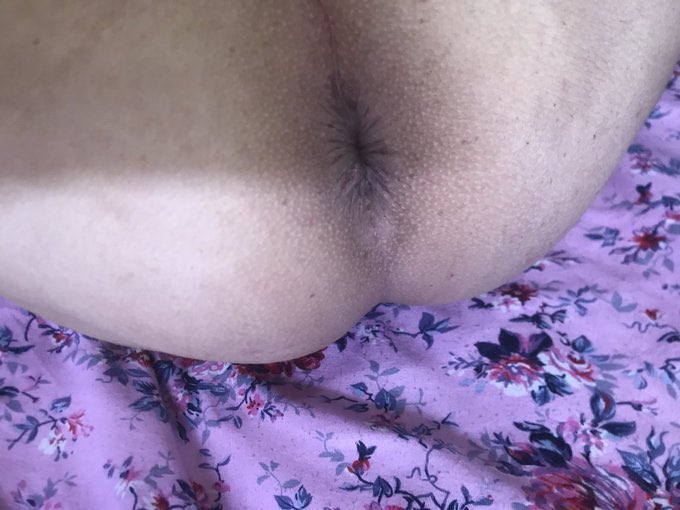 طيزي صاير نار منو يطفي نار زرفي
😛😛😛😛