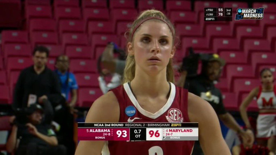 DraftKings's tweet photo. @SEC @AlabamaWBB @MarchMadnessWBB “Siri, what’s the definition of clutch?”

The answer: https://t.co/0ZBPLa79zA
