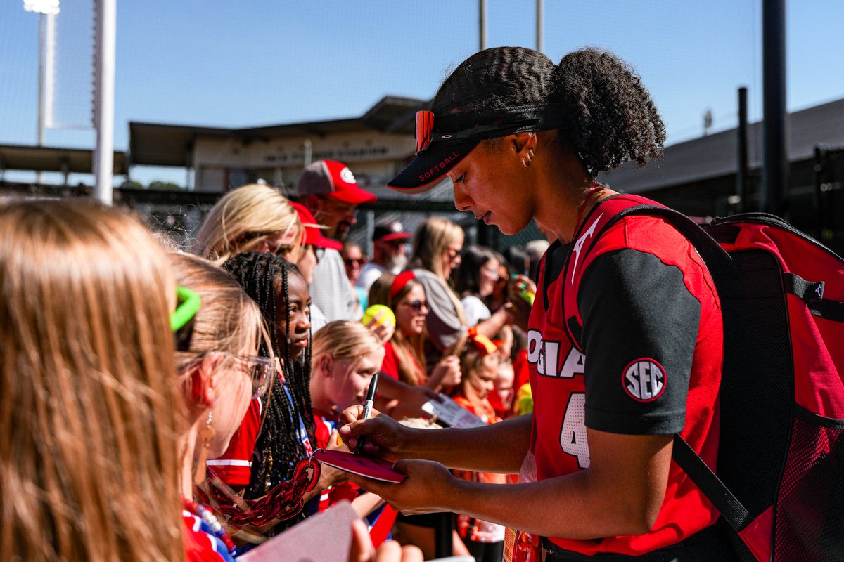 this is what it's all about ❤️🤍🖤

#Team29 | #GoDawgs