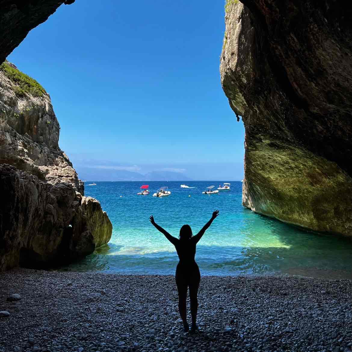 upayella's tweet image. I just received a contribution towards flights to singapore from Anonymous via Throne. Thank you! throne.com/e11arose7 #Wishlist #Throne