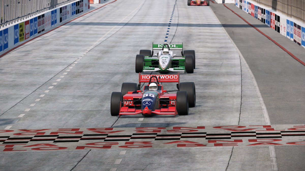 VICTORIA DE <a href="/CharlieKarurosu/">Charlie (Richard Hammond mood)</a> EN UN SPRINT FINAL APOTEOSICO