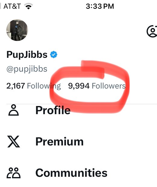 When I took these pictures, I was happy to have the 10 followers I had.  

Never thought my posts would draw this group. 10k wasn’t a thought🐶

I especially need to thank my besties <a href="/DarPuppy/">Pup Dar</a> and <a href="/the_pup_mocha/">Pup Mocha</a> without them most of what I do wouldn’t be possible.

Thank you🖤.🐾