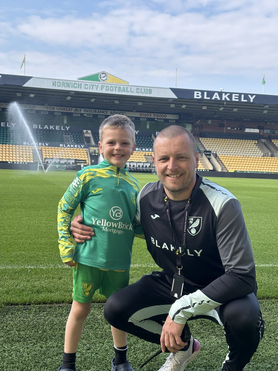 Miss Anderson PE tweet media