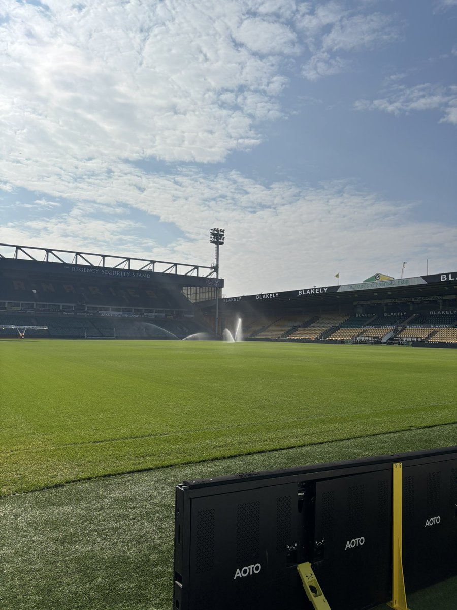 Miss Anderson PE tweet media