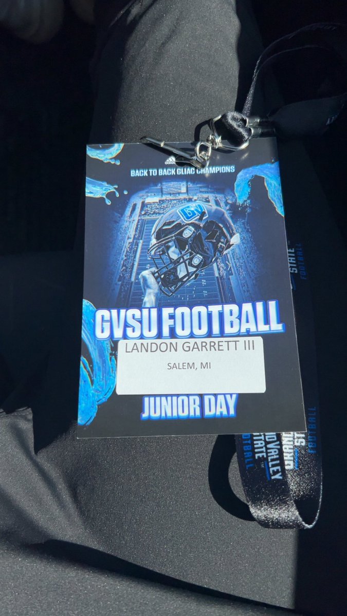 LandonGarrett08's tweet image. Had a great time @gvsufootball this weekend. Thank you @CoachLouisGVSU @CoachWooster @CoachMacCarruth for a great Junior day!