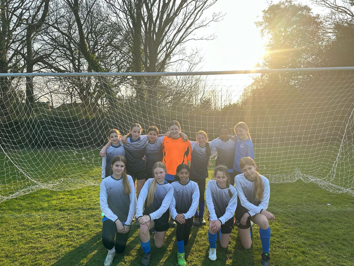 A really strong team performance from the Year 7 girls tonight! Unfortunately not the result we wanted but a lot of positives to take into our last game of the season! POTM: Kodie for great defensive work and a goal⚽️#MaximisingParticipation, #RealisingPotential