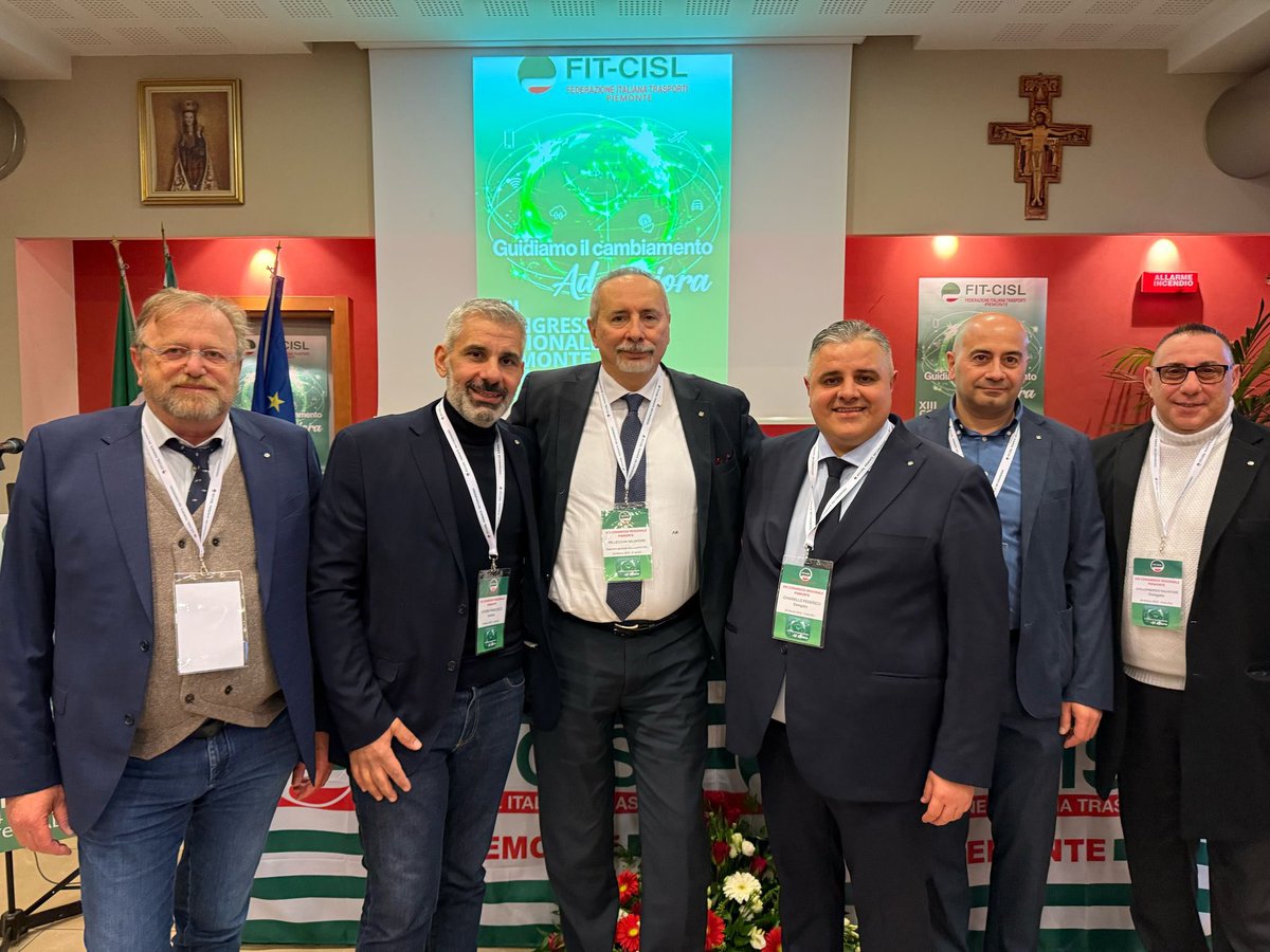 FitCisl's tweet photo. #24marzo  🟢 Il Consiglio Generale Fit-Cisl Piemonte, a seguito del Congresso regionale, ha eletto Federico Chiariello Segretario Generale #FitCislPiemonte. 
Componenti della Segreteria regionale: Alberto Bontempi, Salvatore Giallombardo, Giovanni Pizzimenti e Francesco Tutone, neoeletti.
Congratulazioni e auguri di buon lavoro!🟢

Un ringraziamento particolare a Eliseo Grasso e @m_diamante per l’eccellente lavoro svolto nel periodo di reggenza. 

 @cisl_fit @FedexC_official @747mr @ftutone71 
#CongressoPiemonte
#GuidiamoIlCambiamentoInsieme #AdMaiora