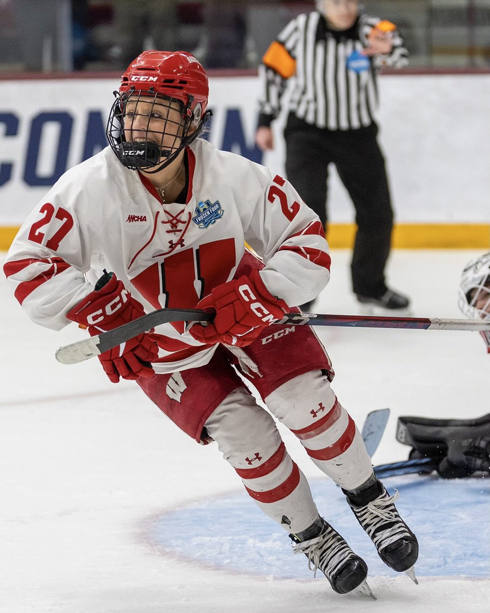 BadgerWHockey's tweet photo. We’re still thinking about Simmsy’s penalty shot https://t.co/ExgFuIGqoV