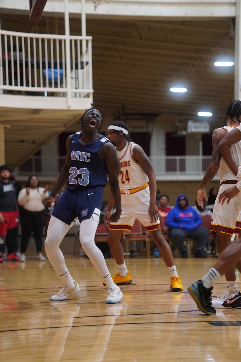 What a year 🙏🏾Thank you SMWC🩵
28-6 Overall (13-3) Conference 
Regular Season Champions 
Conference Tournament Champions 
Sweet 16 Appearance 
1st Team All Conference 
7-time defensive player of the Week 
2x Rodman Player of the Week NAIA 
1x Sophomore of the Week NAIA