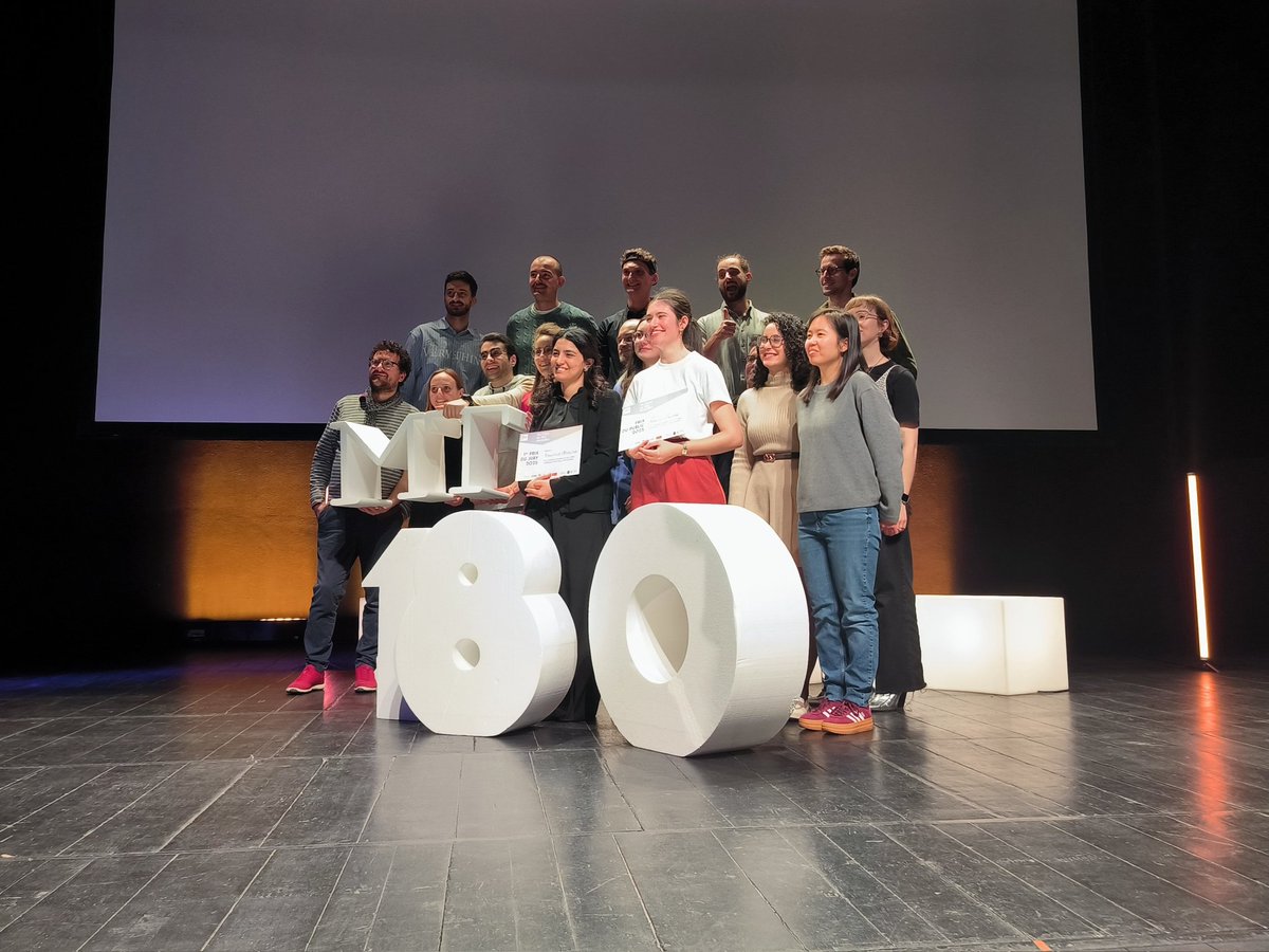 Université Toulouse Capitole (@utcapitole) on Twitter photo 🔴 En direct de la finale académique de #MT180
Noémie Martire, doctorante à #UTCapitole, remporte le prix du public ! 👏👏
Noémie est rattachée à l'<a href="/EcoleDroitTlse/">École de droit de Toulouse</a>-Recherche (<a href="/irdeic/">🇪🇺 IRDEIC 🇪🇺</a>).
Un grand bravo à elle ! 🏆 🔴 En direct de la finale académique de #MT180
Noémie Martire, doctorante à #UTCapitole, remporte le prix du public ! 👏👏
Noémie est rattachée à l'<a href="/EcoleDroitTlse/">École de droit de Toulouse</a>-Recherche (<a href="/irdeic/">🇪🇺 IRDEIC 🇪🇺</a>).
Un grand bravo à elle ! 🏆