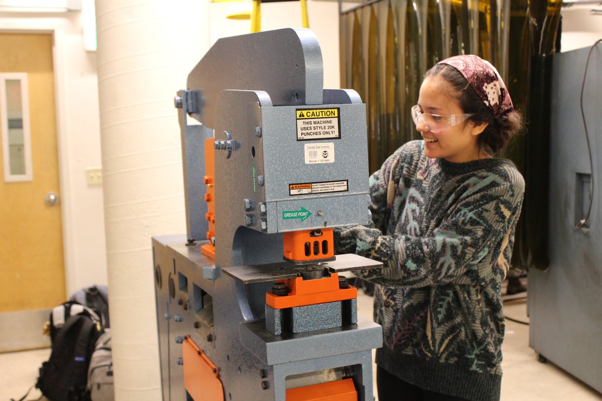 AdamStateCSUme's tweet image. Manufacturing: Turning Ideas into Reality! 
From 3D printing to CNC machining, manufacturing is where design meets production. In the Adams State/CSU Mechanical Engineering Partnership, students gain hands-on experience in modern manufacturing techniques.
#Manufacturing