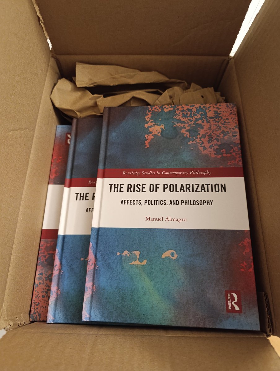 Agrowoh's tweet image. Just received the print copies of my book...
Not bad!!🫰🏽