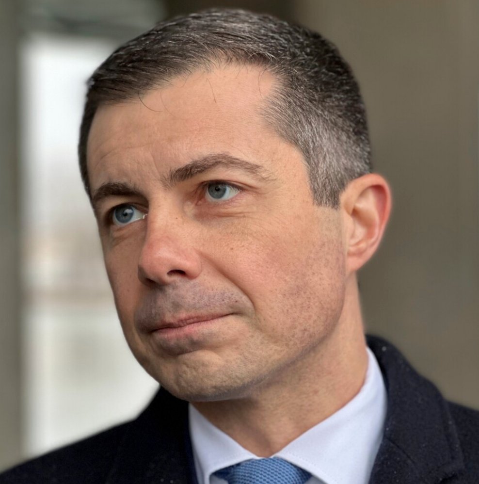 Brian Krassenstein (@krassenstein) on Twitter photo BREAKING - Pete Buttigieg just now on the Yemen text leaks:
"From an operational security perspective, this is the highest level of fuckup imaginable. These people cannot keep America safe." BREAKING - Pete Buttigieg just now on the Yemen text leaks:
"From an operational security perspective, this is the highest level of fuckup imaginable. These people cannot keep America safe."