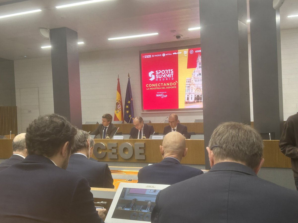 Antonio Ruiz (@antonioruizpb) on Twitter photo Hoy hemos asistido a la presentación de <a href="/SportsSummitMad/">Sports Summit Madrid</a> en <a href="/CEOE_ES/">CEOE</a>
Gracias al Consejero de Deportes <a href="/ComunidadMadrid/">Comunidad de Madrid</a> <a href="/depacoserrano/">Mariano de Paco Serrano</a> y al Director de Gabinete de Presidencia del <a href="/deportegob/">CSD</a> Juan Luis Soto por su amabilidad e interés en Escuela de Negocios <a href="/realmurciacfsad/">Real Murcia CF</a> 🔴⚪️ Hoy hemos asistido a la presentación de <a href="/SportsSummitMad/">Sports Summit Madrid</a> en <a href="/CEOE_ES/">CEOE</a>
Gracias al Consejero de Deportes <a href="/ComunidadMadrid/">Comunidad de Madrid</a> <a href="/depacoserrano/">Mariano de Paco Serrano</a> y al Director de Gabinete de Presidencia del <a href="/deportegob/">CSD</a> Juan Luis Soto por su amabilidad e interés en Escuela de Negocios <a href="/realmurciacfsad/">Real Murcia CF</a> 🔴⚪️
