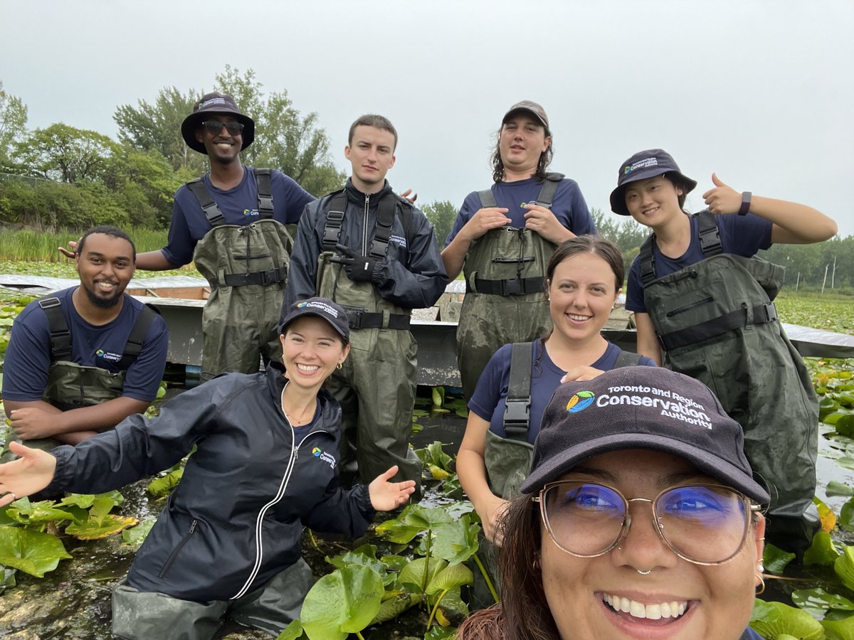 🌿✨ Launch Your Career in Conservation! 🌎💼

Passionate about protecting Toronto’s ravines? Looking for hands-on experience in the environmental sector? Here’s your chance! 🚀

🎉 Applications for the 2025 Ravine Youth Team are NOW OPEN!

This summer internship gives you access
