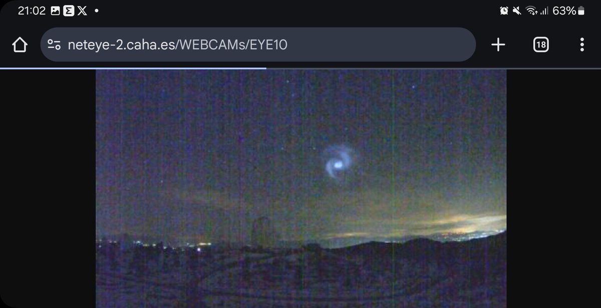 josestormchaser's tweet image. Acabo de lograr ver, gravar en móvil y "capturar" una de las cosas más alucinantes de mi vida.
Sobre Almería ha pasado lo que parece una reentrada/salida de cohete espacial o misil.
#CalarAlto #Filabres #Space