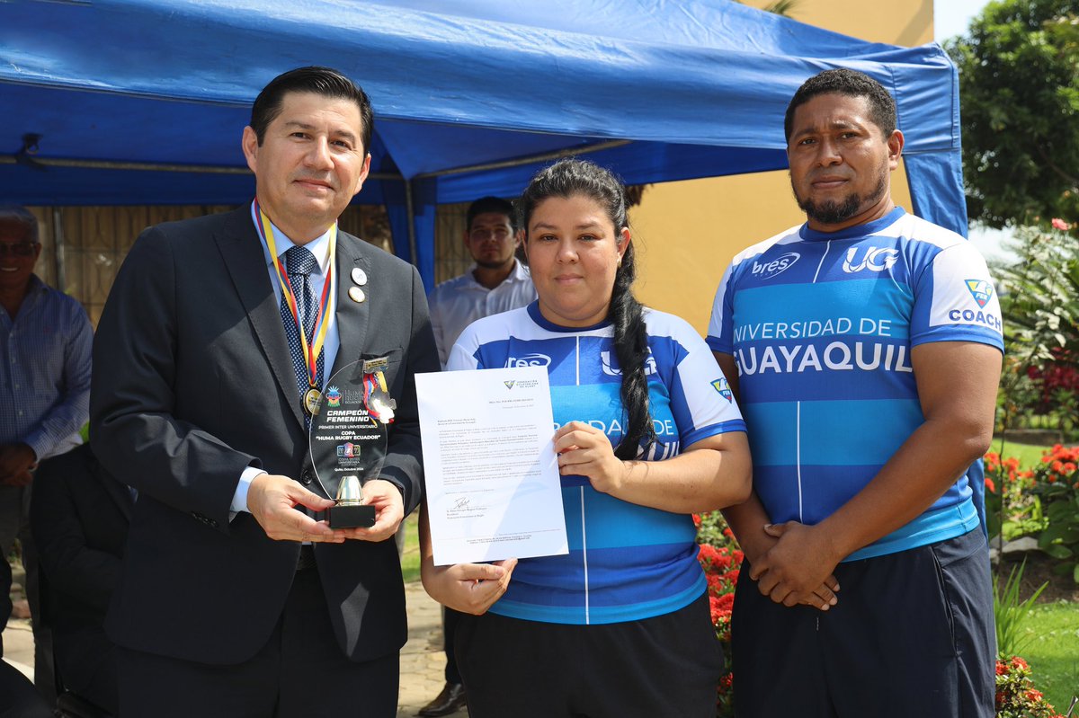 Este lunes cívico fue una oportunidad para reflexionar sobre los avances alcanzados en estos cuatro años de administración.

Gracias a la Academia Naval Almirante Illingworth por este grato homenaje recibido, institución donde me formé y guardo grandes recuerdos. Además, un