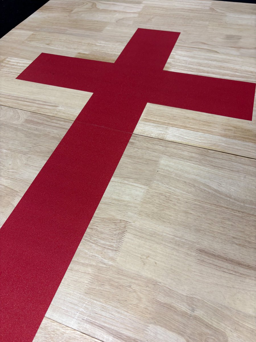 Looking for floor or court decals?? Well we got you covered!!✅✅

Let us handle your next framing or graphic project!!