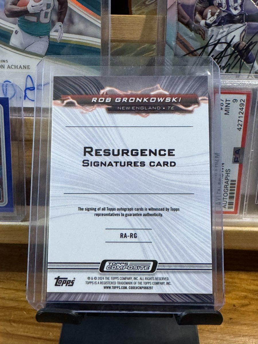 MikeAndJoeSportsCards tweet media