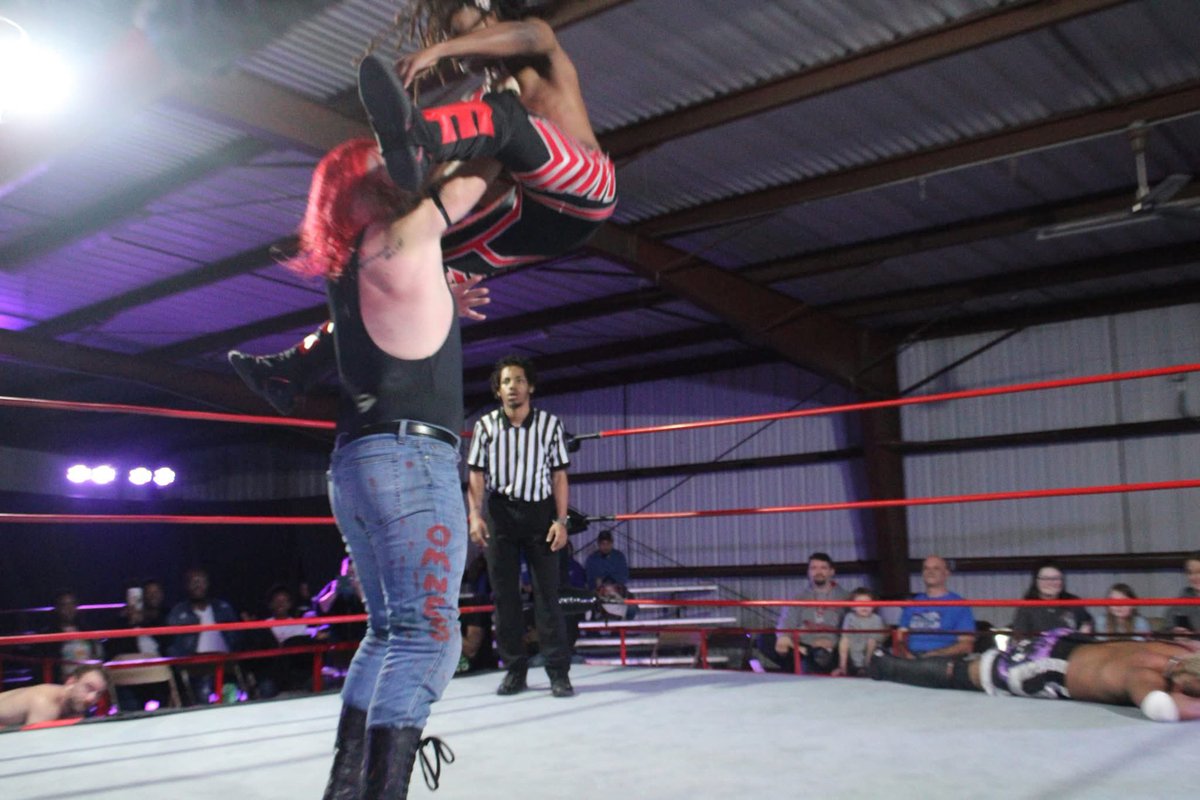 tungstenredd's tweet photo. Tenshi goes up
Tenshi goes down
📍: Extreme Shock Wrestling
#WWE #AEW #nwa #ROH #TNA #prowrestling #independentwrestler #sovereignofviolence #theyallfall https://t.co/Ui5TlyZvoB