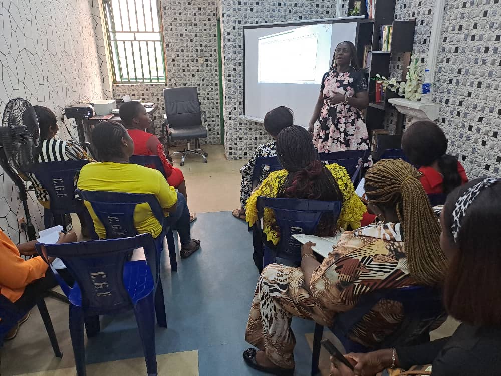 HMaramuna's tweet photo. Grateful for the knowledge gained through AWEC!.I was invited by Higher Touch Network to train women on scaling their businesses.

My motivation? Many women in my Onitsha community lack access to such training, so I am bringing it to them to help them grow &amp; thrive! 

#AWEC https://t.co/YhfT81MLtN