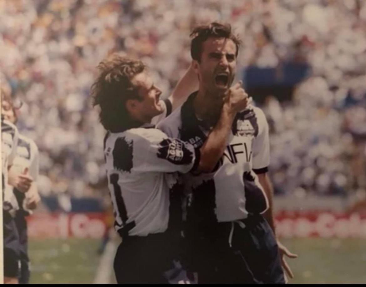 Chupete Souza tweet media