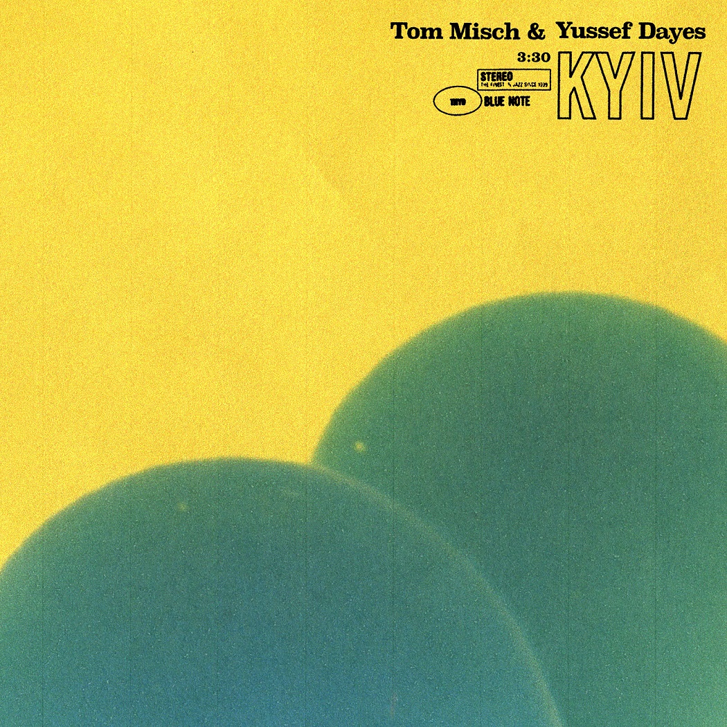 GroovinStream's tweet photo. 【3.26 Wed. Today's One Groove】
『Kyiv / Tom Misch &amp; Yussef Dayes』
キーウでMV撮影をしていた際、合間に行ったセッションから生まれたという2020年リリースのナンバー。この曲を聴くたびに、平穏な日常の尊さを想います。（utsumi)  
#GS825 #ノースウェーブ https://t.co/LdV8cEHChN
