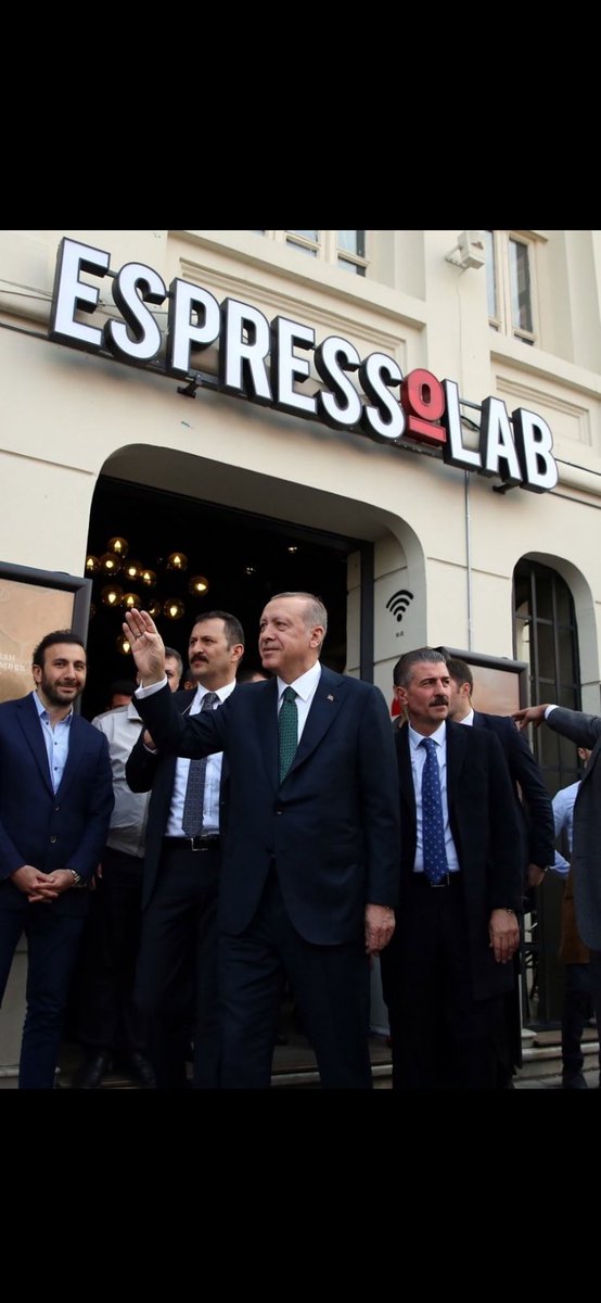 Sürekli gittiğim bir mekan nezih ve çok kaliteli parmakla göstermeniz iyi oldu sizin parmakla gösterdiğinizi ihya etmek boynumuzun borcu olsun  #BOYKOT