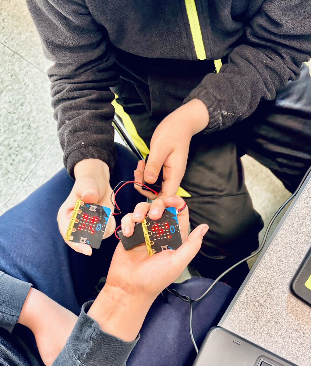 Laura Wilson (@mswilson_dpcdsb) on Twitter photo Rock, Paper, Scissors: <a href="/microbit_edu/">Micro:bit Educational Foundation</a> edition. Students at <a href="/BarbaraDPCDSB/">St.Barbara</a> coded their Microbits for todays probability game, and recorded their results ๐ชจ ๐ โ๏ธ <a href="/DP_SELS/">DP_SELS</a> Rock, Paper, Scissors: <a href="/microbit_edu/">Micro:bit Educational Foundation</a> edition. Students at <a href="/BarbaraDPCDSB/">St.Barbara</a> coded their Microbits for todays probability game, and recorded their results ๐ชจ ๐ โ๏ธ <a href="/DP_SELS/">DP_SELS</a>