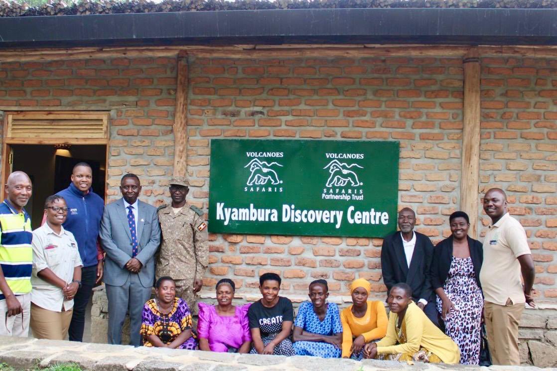 Volcanoes Safaris (@volcanoessafari) on Twitter photo Volcanoes Safaris Partnership Trust,
the Jane Goodall Institute, and <a href="/ugwildlife/">Uganda Wildlife Authority</a> Authority officially opened the new Kyambura Discovery Centre on 1 March 2025.
Read more here volcanoessafaris.com/the-kyambura-d⦠Volcanoes Safaris Partnership Trust,
the Jane Goodall Institute, and <a href="/ugwildlife/">Uganda Wildlife Authority</a> Authority officially opened the new Kyambura Discovery Centre on 1 March 2025.
Read more here volcanoessafaris.com/the-kyambura-dā¦
