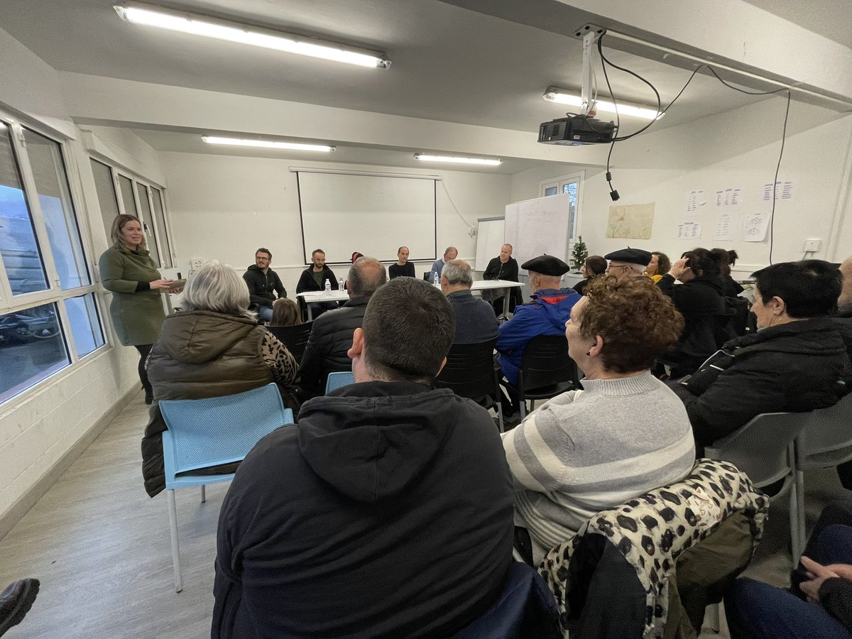 Iparra Hegoa tweet media