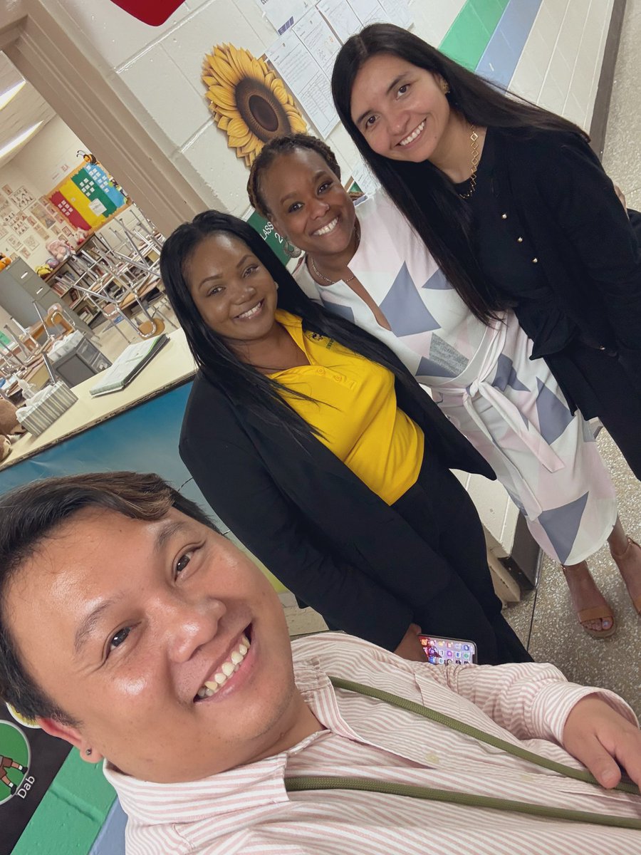 Mr. A 🇵🇭 (@eduardapiado) on Twitter photo We had to capture a mandatory photo after our Science Demo Lesson! It was a great experience showcasing our students’ learning. 😊Get well soon, Mrs. Rhodes! We miss you dearly and can’t wait to have you back.❤️
#UnitingOurWorld <a href="/ParticipateLrng/">Participate Learning</a> We had to capture a mandatory photo after our Science Demo Lesson! It was a great experience showcasing our students’ learning. 😊Get well soon, Mrs. Rhodes! We miss you dearly and can’t wait to have you back.❤️
#UnitingOurWorld <a href="/ParticipateLrng/">Participate Learning</a>