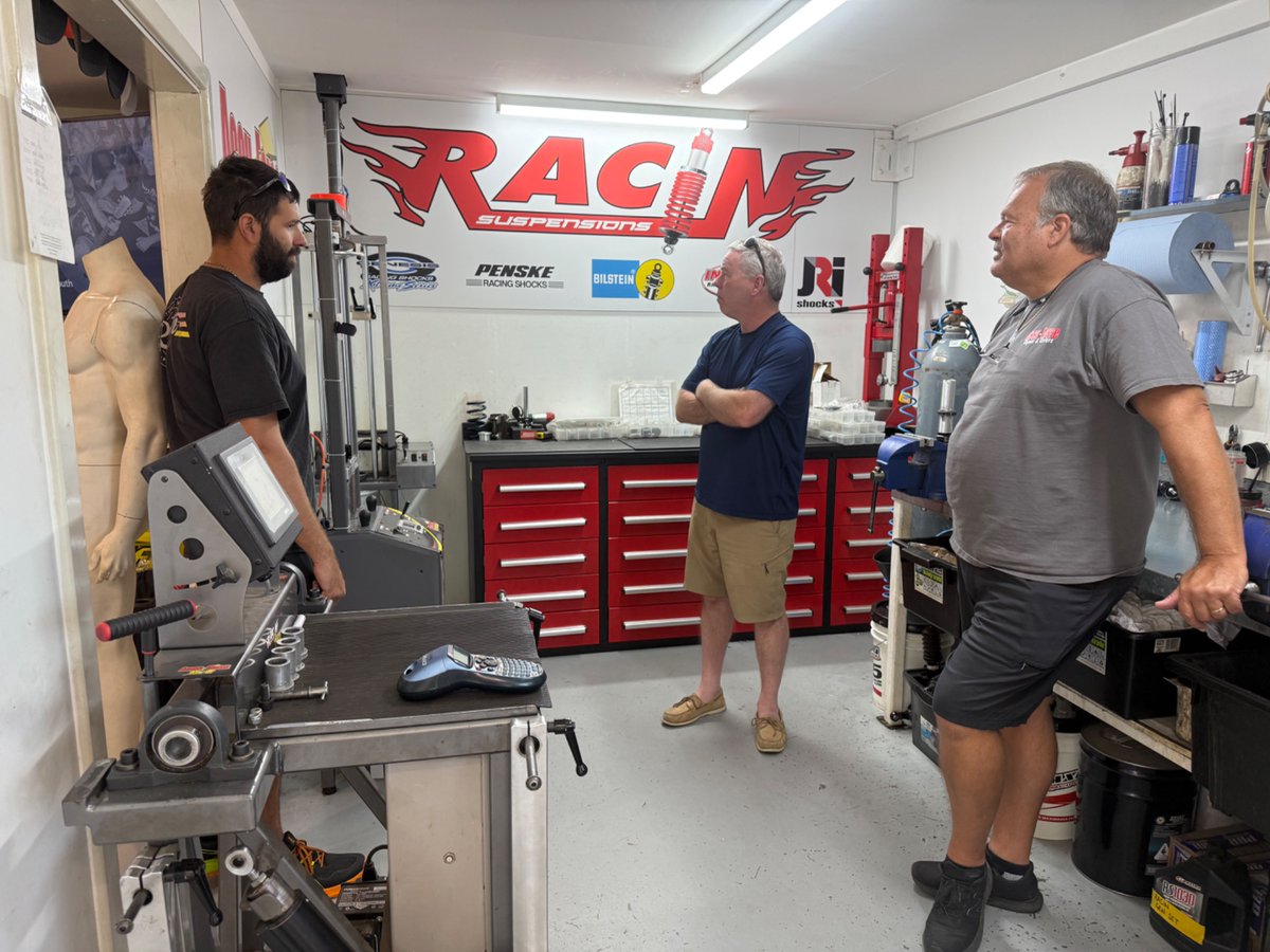Great catching up with Craig Vosbergen and Brent Vosbergen while we were in the Perth area of Australia. We appreciate all their business over the years.
